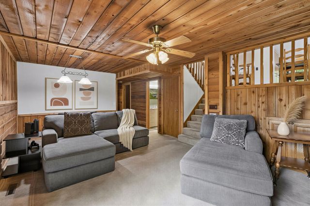 12540 Everest Court W, Apple Valley, MN 55124