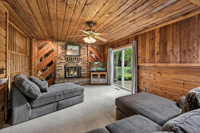 12540 Everest Court W, Apple Valley, MN 55124