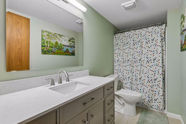 12540 Everest Court W, Apple Valley, MN 55124