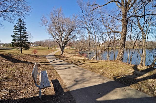 12540 Everest Court W, Apple Valley, MN 55124