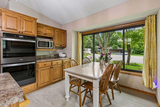 12540 Everest Court W, Apple Valley, MN 55124