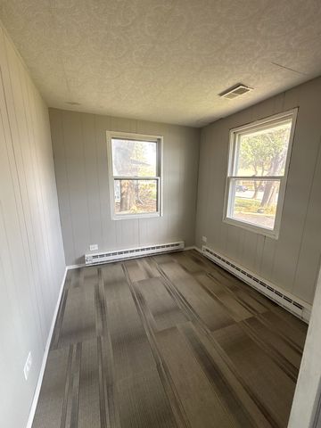 826 S Main Street, Lombard, IL 60148