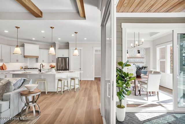 3791 Bay Colony Road NE, Leland, NC 28451