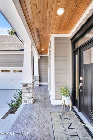 3791 Bay Colony Road NE, Leland, NC 28451