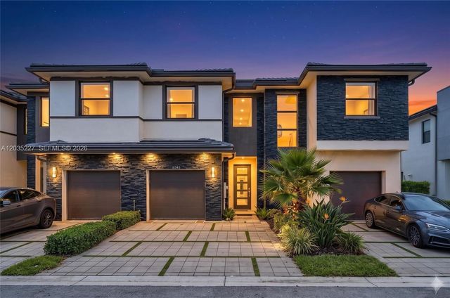 15841 NW 91st Court, Miami Lakes, FL 33018