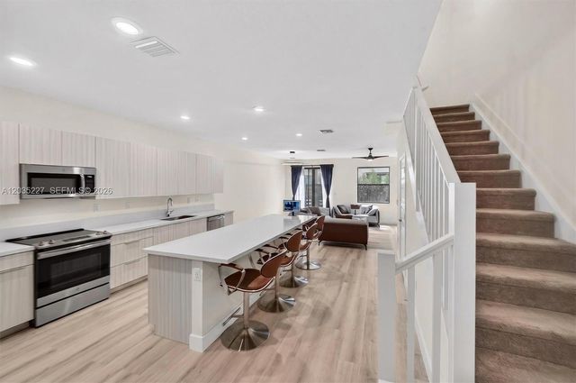 15841 NW 91st Court, Miami Lakes, FL 33018