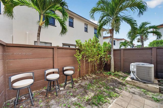 15841 NW 91st Court, Miami Lakes, FL 33018