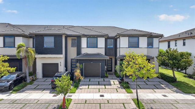 15841 NW 91st Court, Miami Lakes, FL 33018