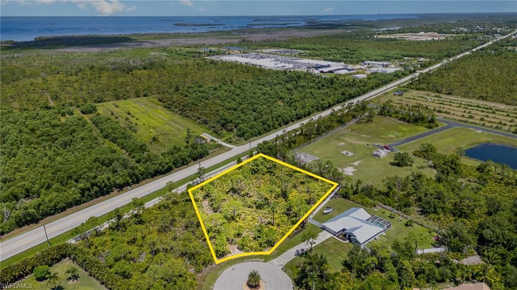 9437 Treasure Lake CT, ST. JAMES CITY, FL 33956 — photo 2
