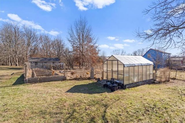 514 NW 1891st Road, Kingsville, MO 64061