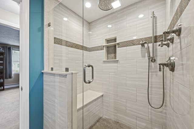 153 Hickory Hill Circle, Osterville, MA 02655