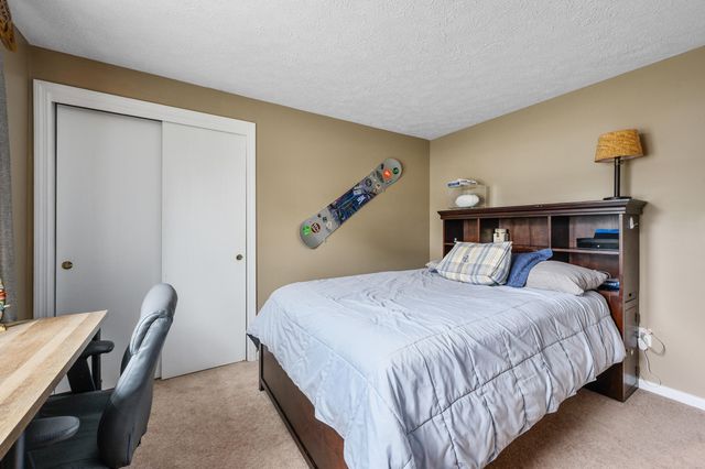 153 Hickory Hill Circle, Osterville, MA 02655