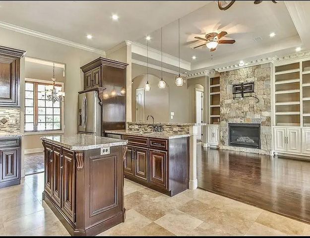 22235 Tomball Cemetery Road, Tomball, TX 77377