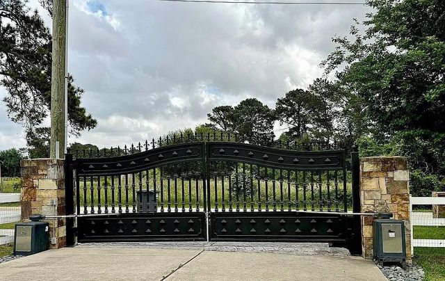 22235 Tomball Cemetery Road, Tomball, TX 77377