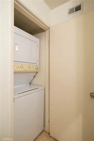 645 Ohio Avenue 402, Long Beach, CA 90814