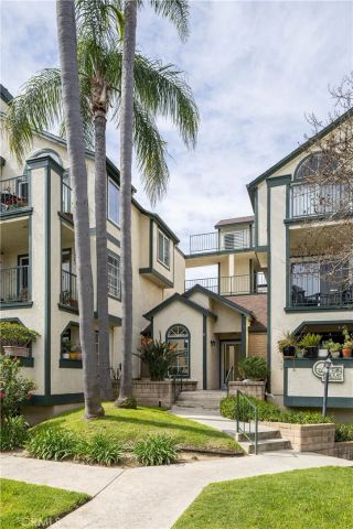 645 Ohio Avenue 402, Long Beach, CA 90814