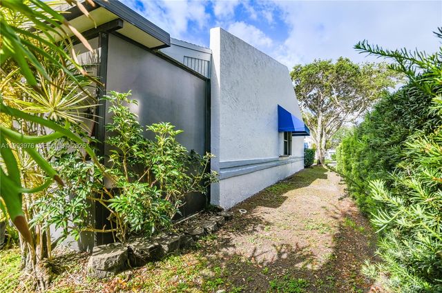 5201 SW 31st Ave 163, Dania Beach, FL 33312