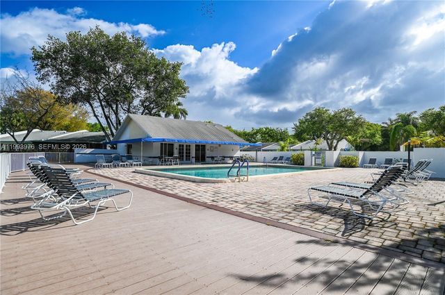5201 SW 31st Ave 163, Dania Beach, FL 33312