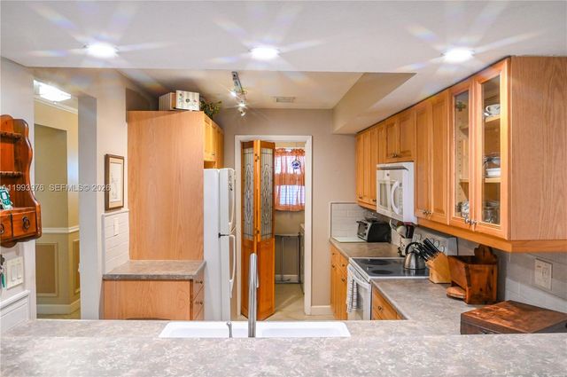 5201 SW 31st Ave 163, Dania Beach, FL 33312