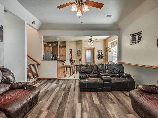 2324 SW 16th Street, Newcastle, OK 73065
