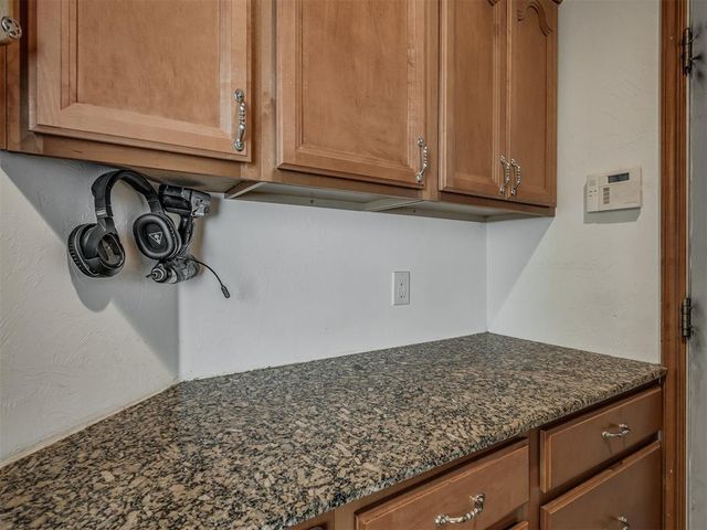 2324 SW 16th Street, Newcastle, OK 73065
