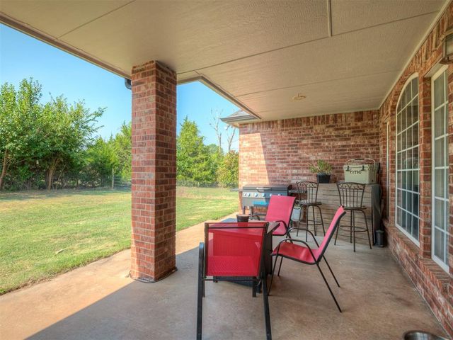 2324 SW 16th Street, Newcastle, OK 73065
