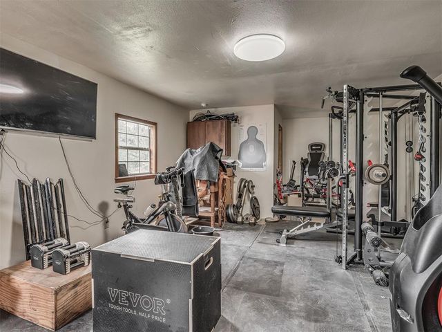 2324 SW 16th Street, Newcastle, OK 73065