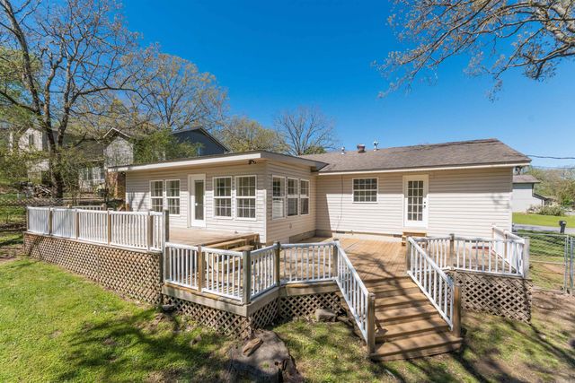 12 Lance Dr, Sherwood, AR 72120