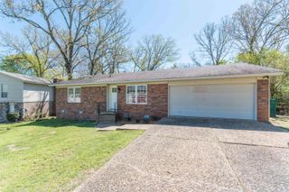 12 Lance Dr, Sherwood, AR 72120