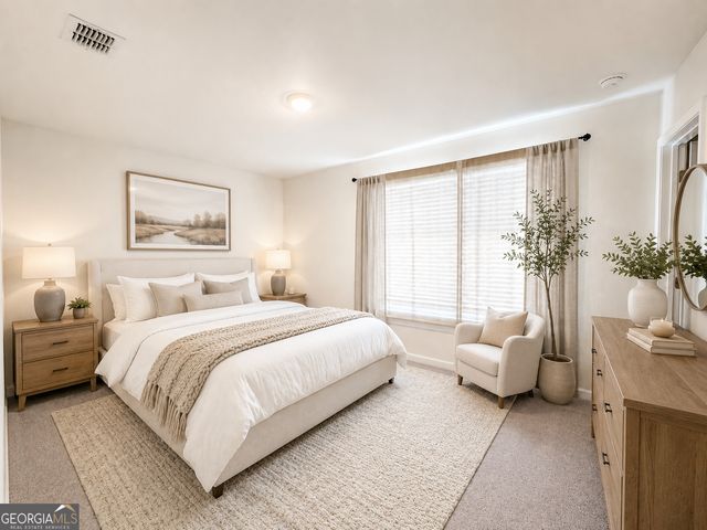 125 N Chesapeake Bay Drive, Locust Grove, GA 30248