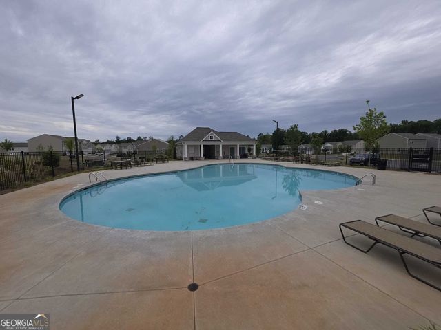125 N Chesapeake Bay Drive, Locust Grove, GA 30248