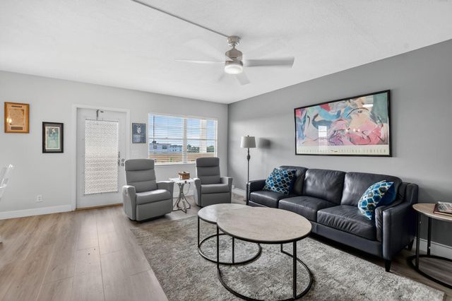 4051 Guildford C, Boca Raton, FL 33434