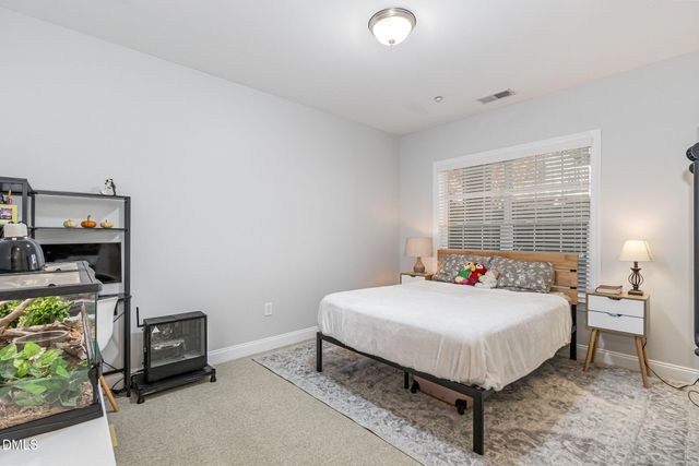 9211 Calabria Drive 117, Raleigh, NC 27617