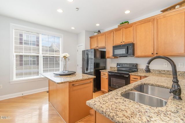 9211 Calabria Drive 117, Raleigh, NC 27617