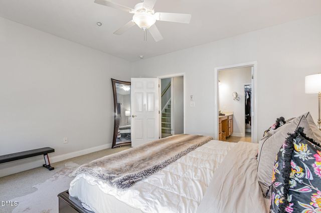 9211 Calabria Drive 117, Raleigh, NC 27617