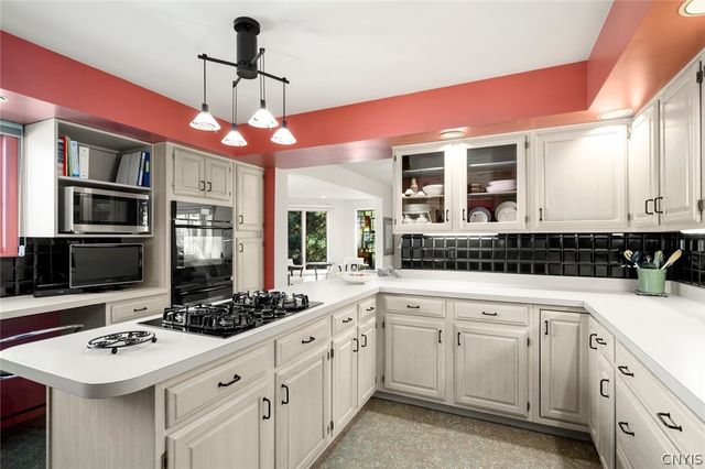 1810 North George Street, Rome, NY 13440