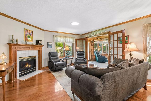 3883 122nd Avenue NW, Coon Rapids, MN 55433