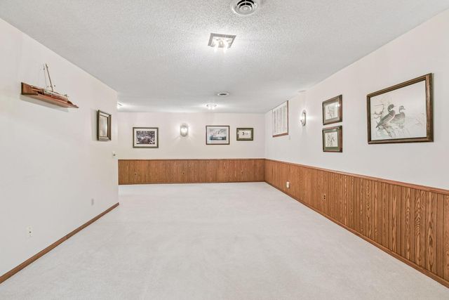 3883 122nd Avenue NW, Coon Rapids, MN 55433
