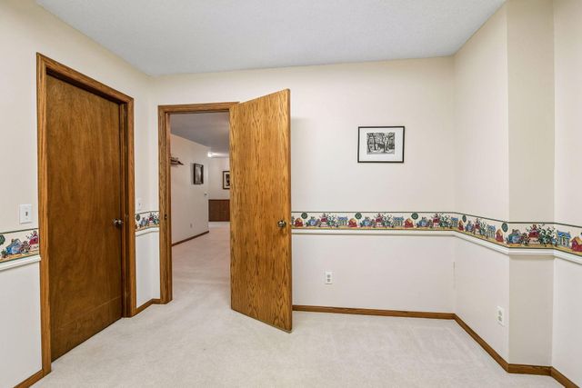 3883 122nd Avenue NW, Coon Rapids, MN 55433
