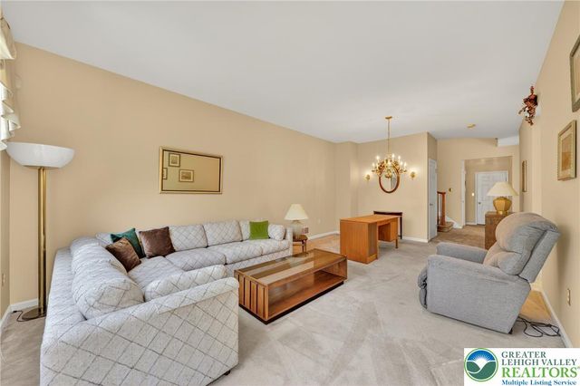 4345 Creek Road, South Whitehall Twp, PA 18104