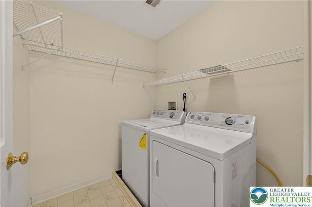 4345 Creek Road, South Whitehall Twp, PA 18104