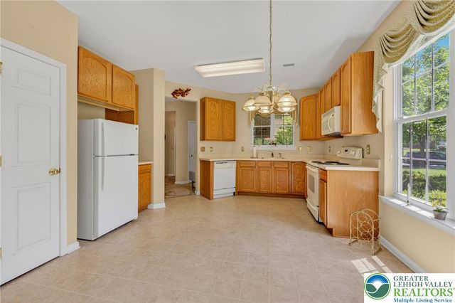 4345 Creek Road, South Whitehall Twp, PA 18104
