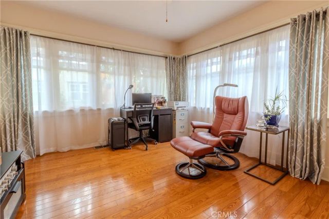 179 N Ivy, Monrovia, CA 91016