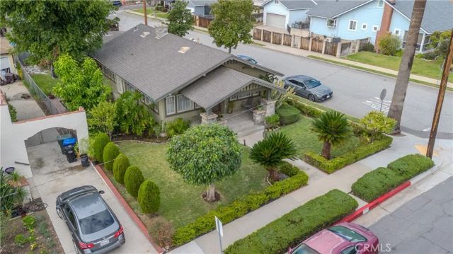 179 N Ivy, Monrovia, CA 91016