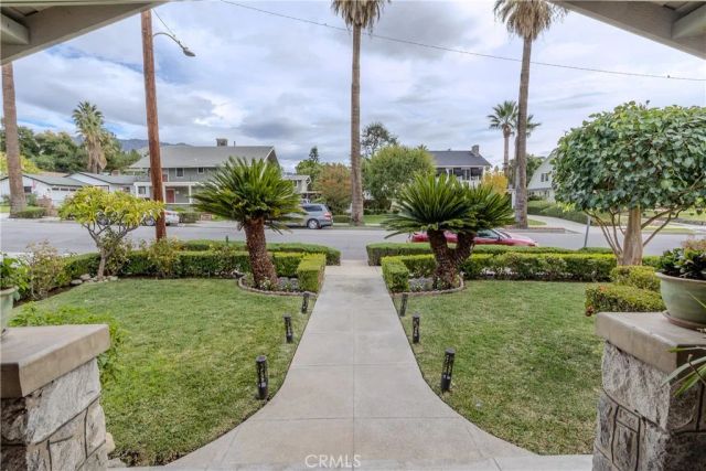 179 N Ivy, Monrovia, CA 91016