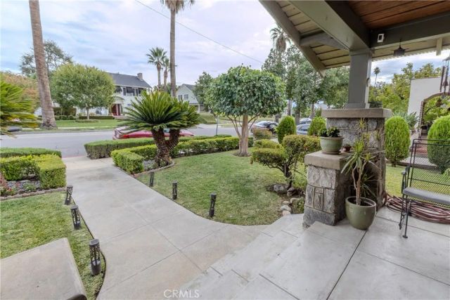 179 N Ivy, Monrovia, CA 91016