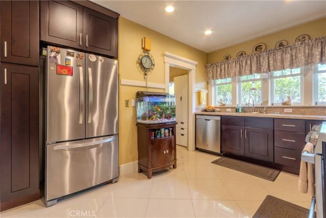 179 N Ivy, Monrovia, CA 91016