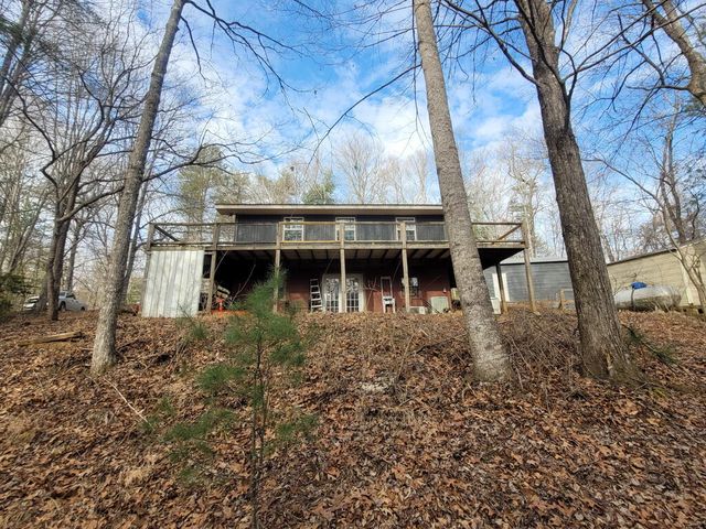 636 Bear Paw Trail, Blue Ridge, GA 30513