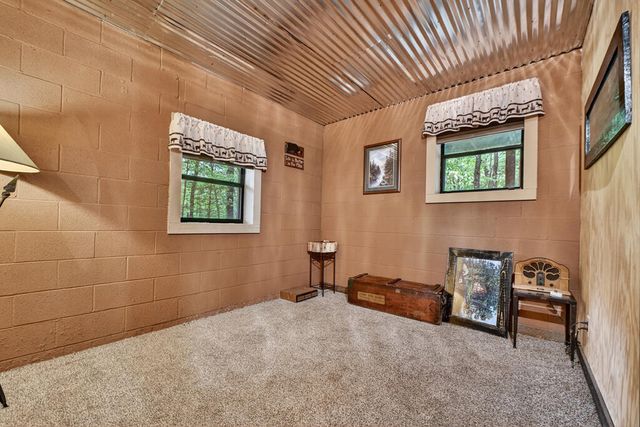 636 Bear Paw Trail, Blue Ridge, GA 30513