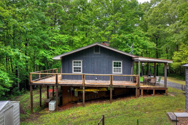 636 Bear Paw Trail, Blue Ridge, GA 30513